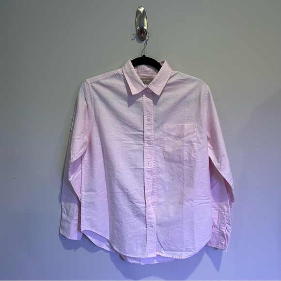 Everlane Tops - Everlane NWT Light pink women’s relaxed Oxford button-down shirt size 2.
